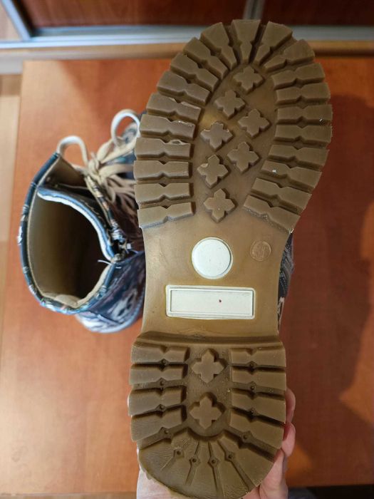 Mumka botine print cranii