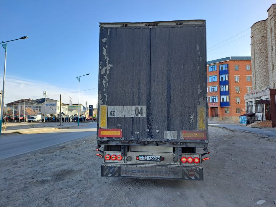 Продам полу/прицеп Шторка