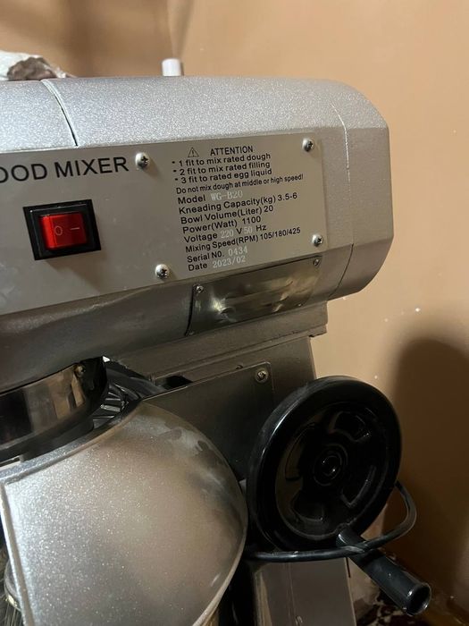 Mikser sotiladi 20 kg, toza ishltilmagan arginal