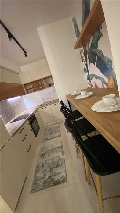 Дава се под наем Двустаен апартамент в Бургас, Братя Миладинови - 58 кв.м за 244.8 € - Снимка #1