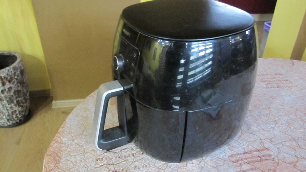 Еърфраер Philips HD9650 в гаранция