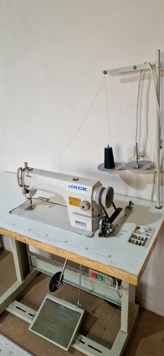 Промышленная швейная машина Jack