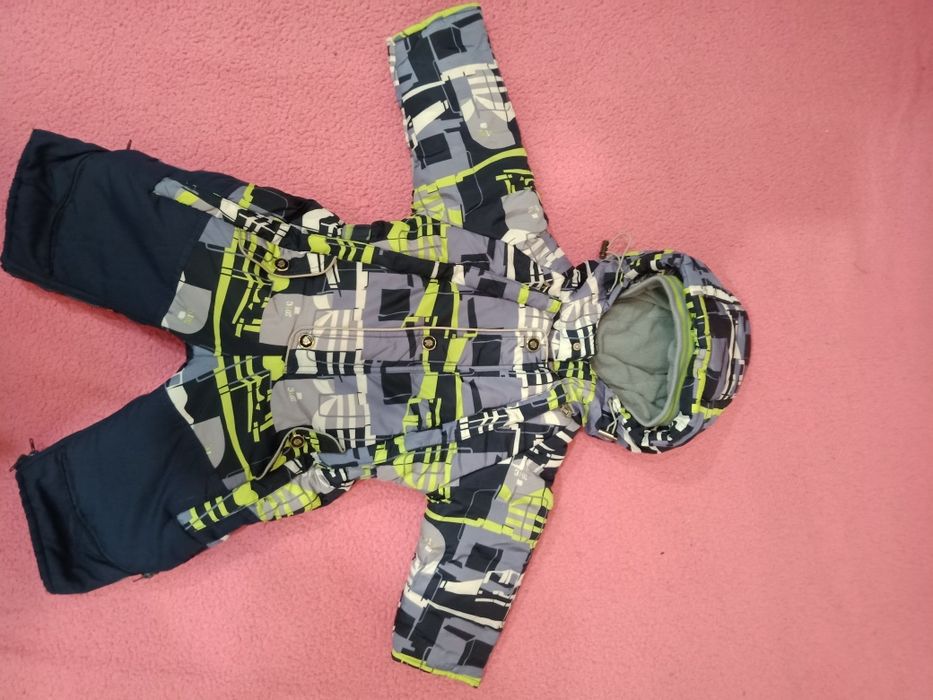 Комбинезон,коврик, стульчик, коляска