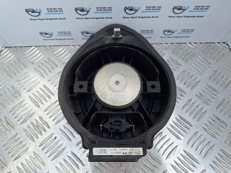 Boxa difuzor usa spate Opel Astra K