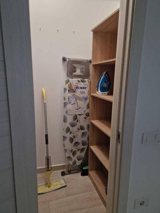 Garsoniera de închiriat Coressi