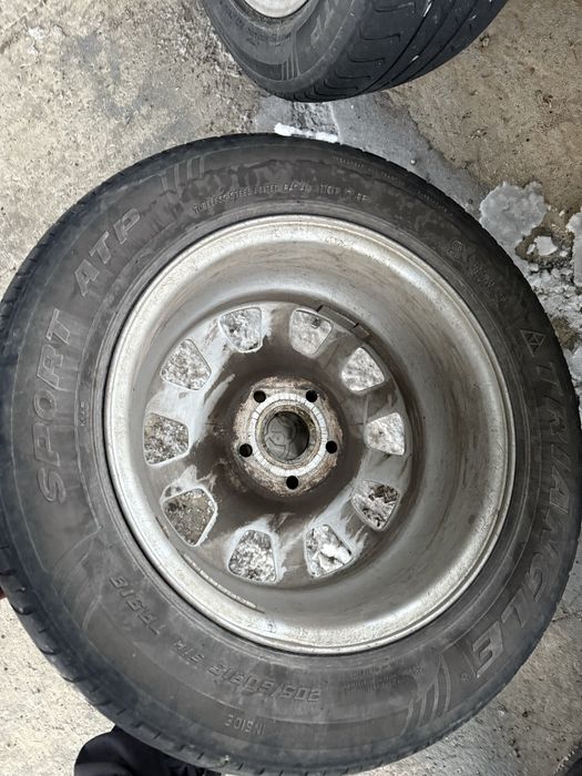 Продам Диски с резиной