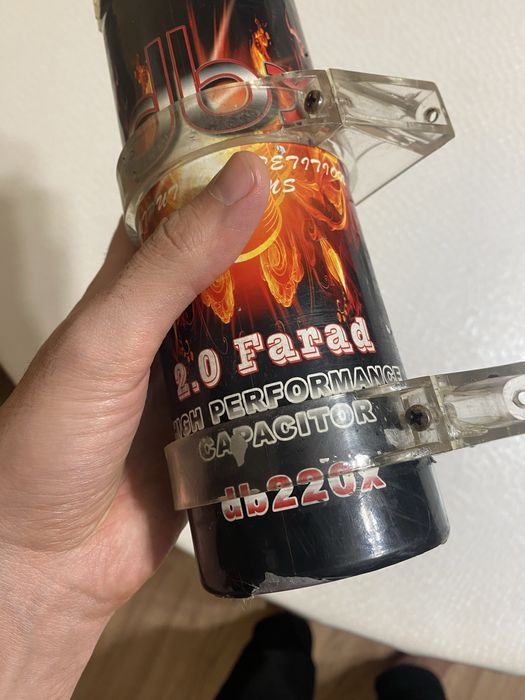 продам конденсатор 2 фарады