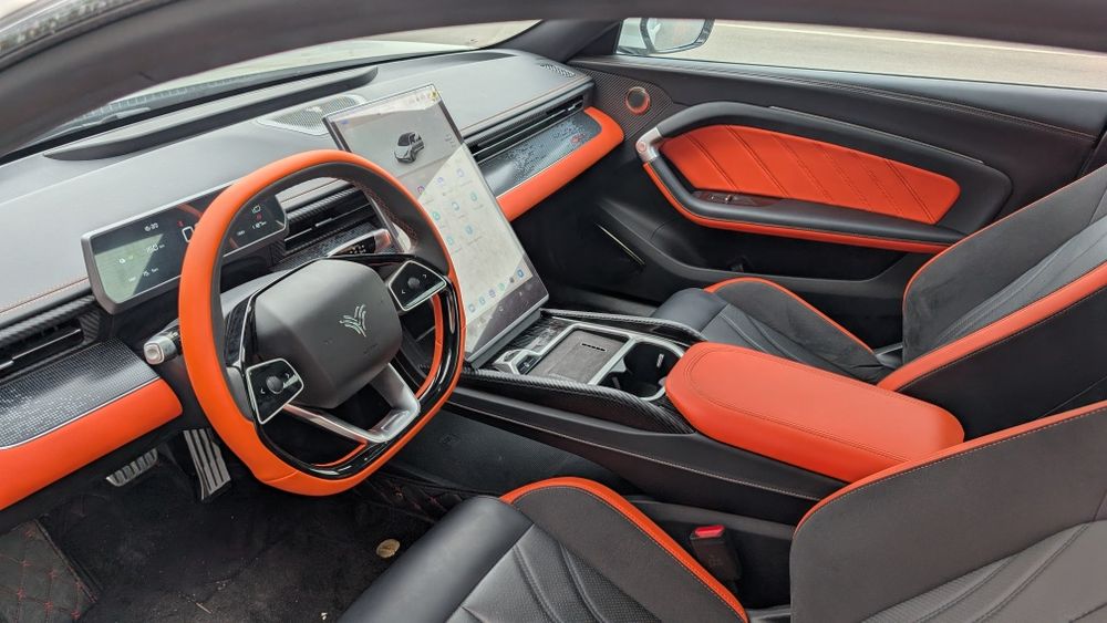 Neta gt 2024 AWD 3.7s