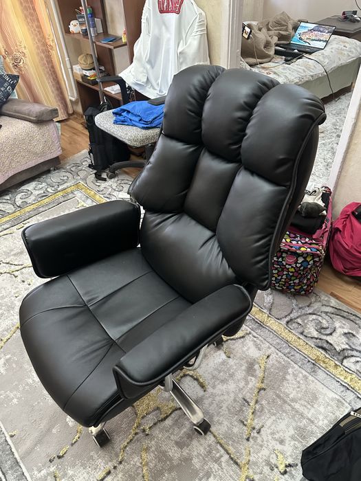 Продам кресло кожаное
