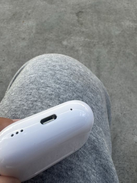vand Air pods 2 pro