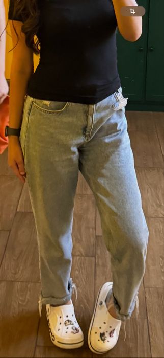 Джинсы  от  Chia