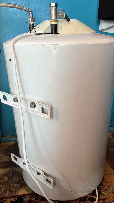 Бойлер/ нагревотель воды