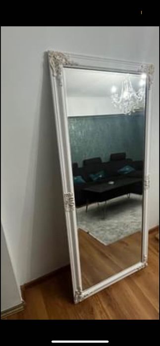 Oglindă elegantă NOUĂ din mdf și lemn masiv de eucalipt