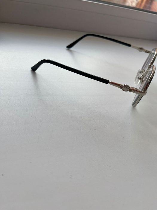 Продам очки для зрения 8000 тг