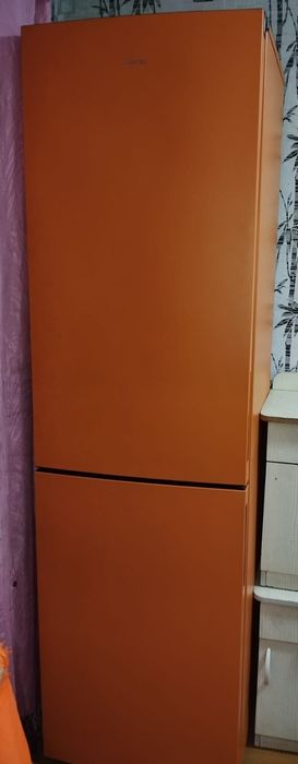 Холодильник бирюса