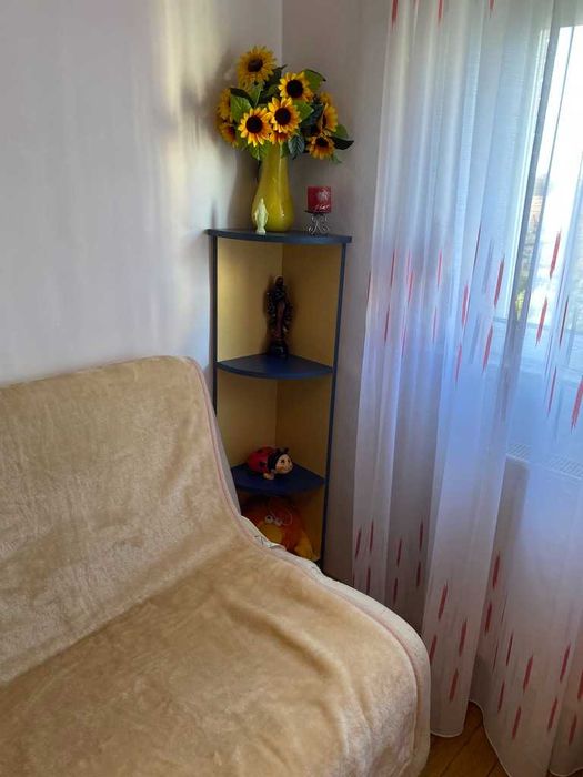 Mobila tineret PAL albastru cu galben + Raft de colt + Plafoniera