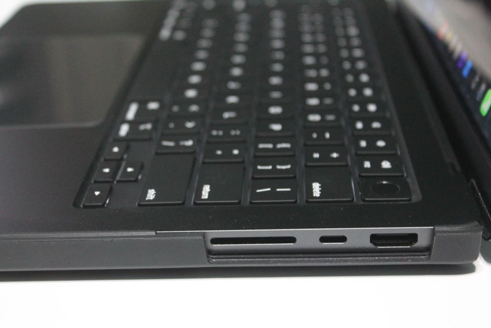 Macbook Pro M4 Pro MX2J3LL/A