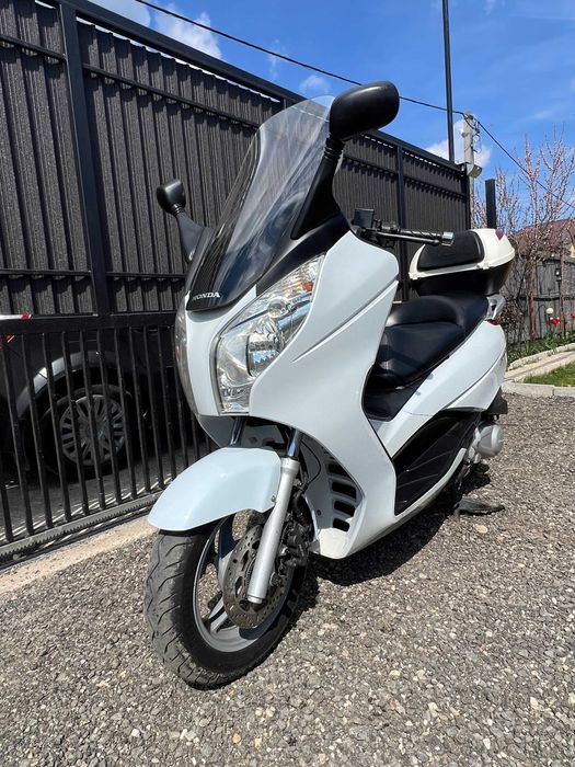 Scuter Honda S-wing 125 cc cu ABS