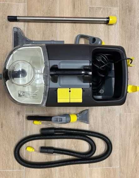 Aspirator Karcher Puzzi 10 1