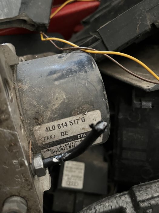 ABS модул AUDI Q7 4L Ауди Ку7 4Л