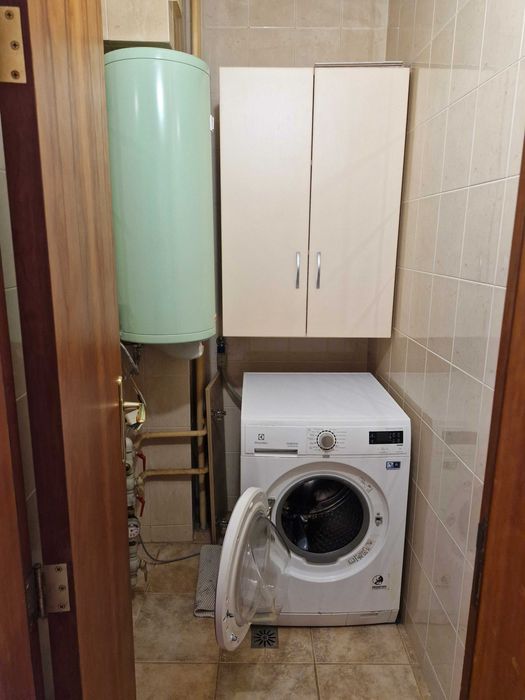 Дава се под наем Двустаен апартамент в Варна, Бриз - 72 кв.м за 538.56 € - Снимка #2