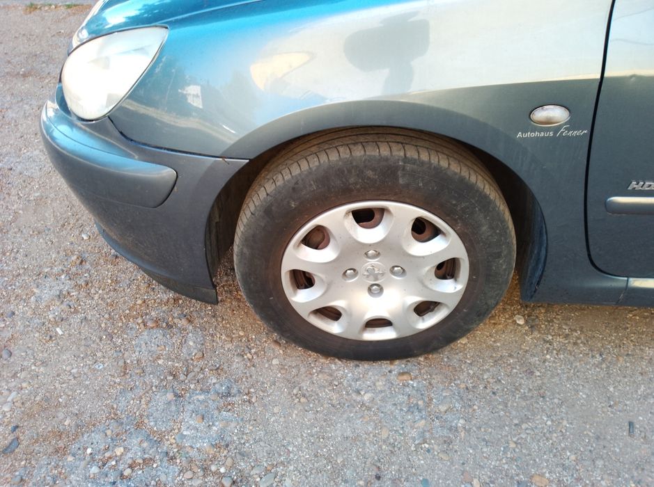 Peugeot 307 SW 1.6 HDi 90 к.с. Дизел | 2004 | Тъмно сив металик