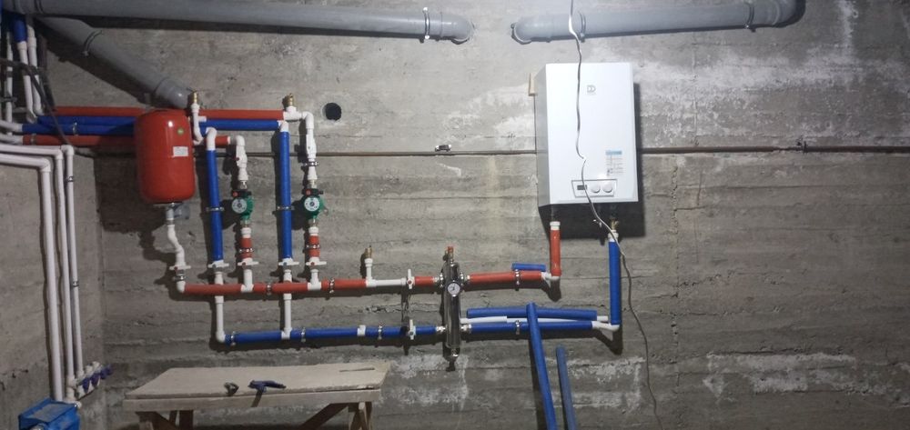 Сантехник услуги сварка ремонт аристона