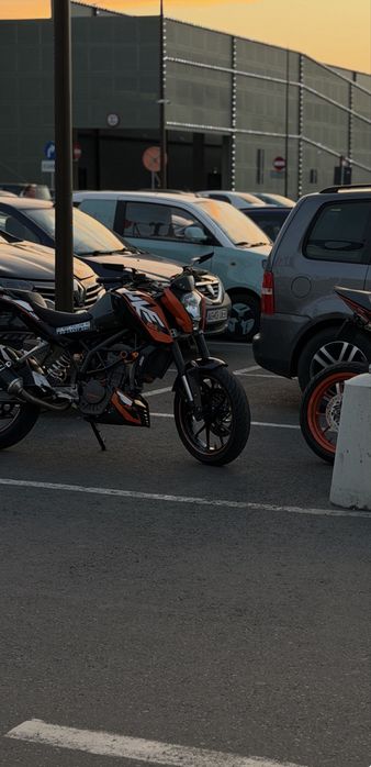 Vand ktm duke 125 (nu cbr,yzf,rc,mt,rs,ninja)