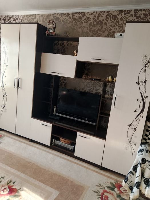 Стенка для гостиной.