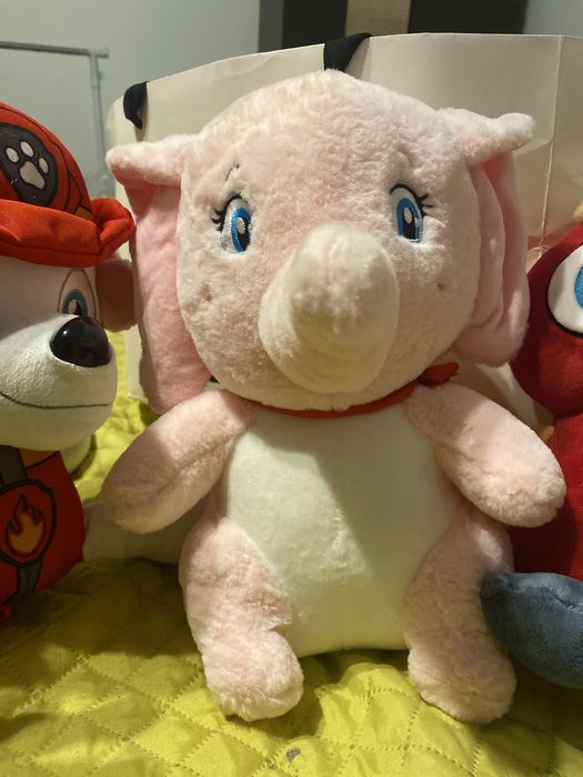 Jucarii din plus, diferite marimi si modele