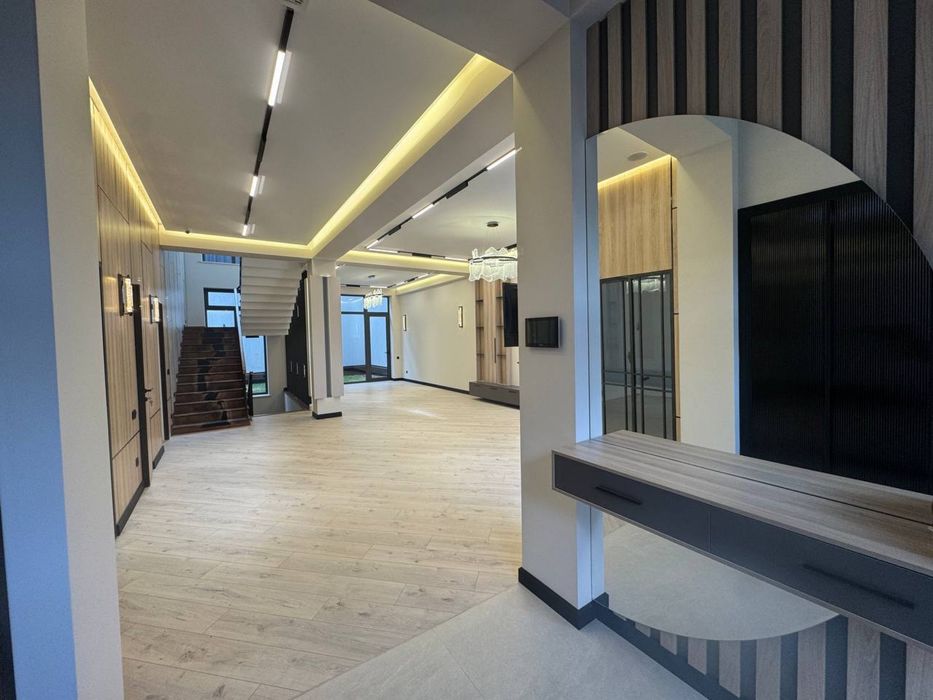 Продаю ЕВРО ДОМ в Яккасарайском районе,  3,7 соток