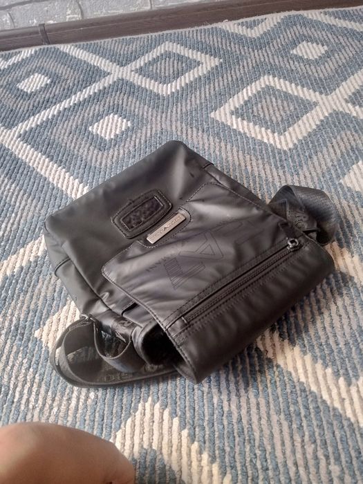 Maktab va ish uchun sumka EMPORIO ARMANI
