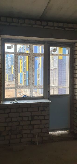 Пластиковые окна на балкон, балконный блок