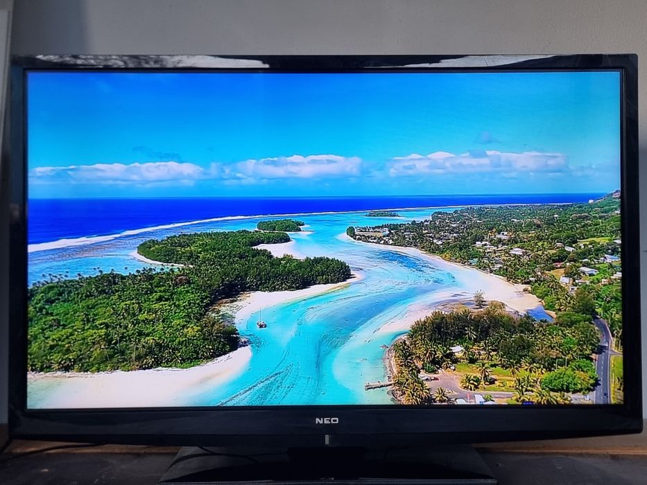 Телевизор / Neo - 32" - FullHD , Цифрова + Ефирна