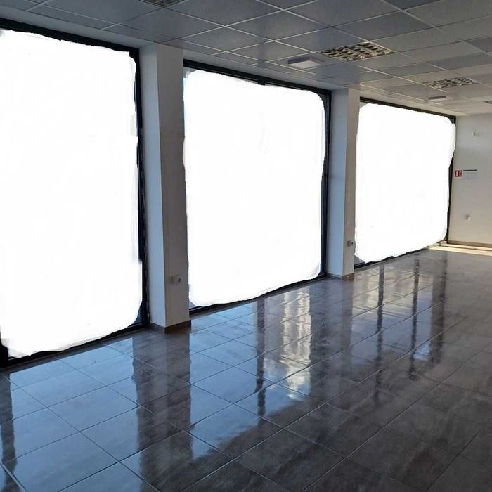 Дава се под наем Магазин в Пловдив, Христо Смирненски - 135 кв.м за 1275 € - Снимка #3