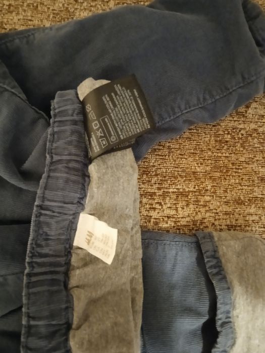 Продам отличные,детские брюки-2 шт.