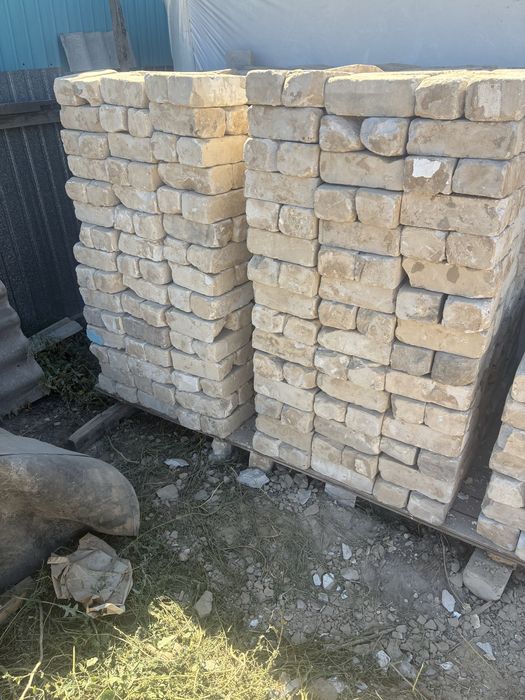 Продам  б/у силикатный кирпич
