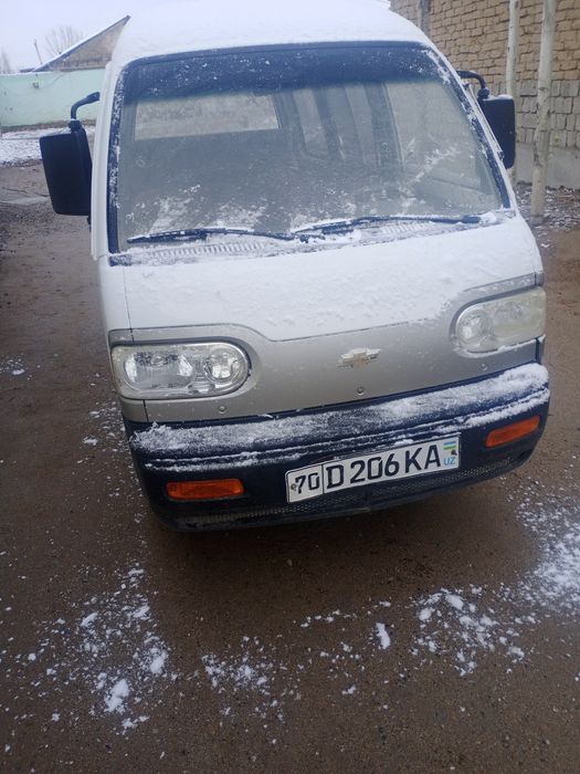 Kafolat hujjatlari hammadi joyiga