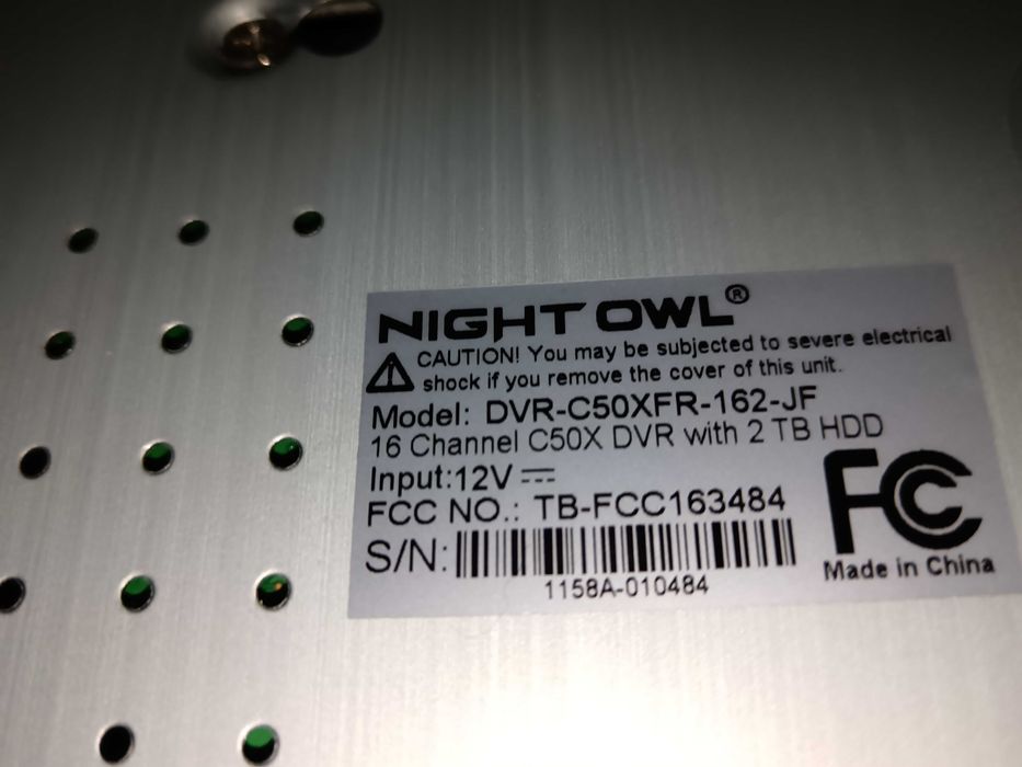 NIGHT OWL  DVR CU 16 canale, cu 6 camere (SCHIMB CU ....