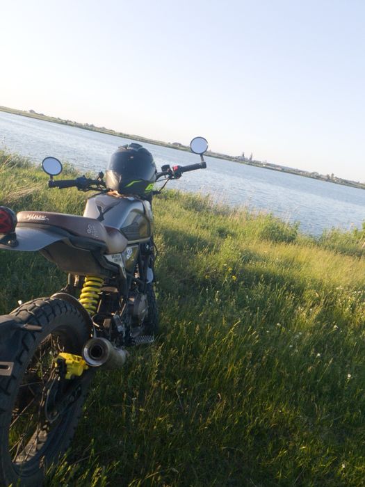 Minsk scrambler 250