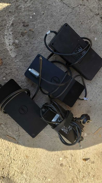 Docking station Dell WD19S + alimentator 180w , ca nou