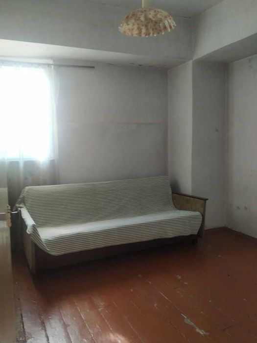 Ц-5 Продается 3х комнатная 3 этаж Metro Minor Алайский Киет Без ремонт