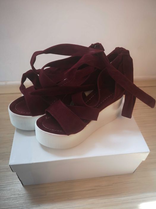 Дамски обувки различни модели