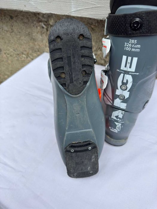 Clapari ski schi Lange marime Eur:43.5 Mondo:28.5 Flex:100