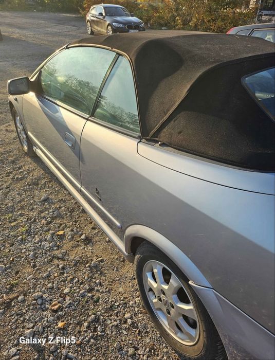 Opel Astra G Bertone Cabrio 2.2 16V – 147 CP – 2.500 € negociabil