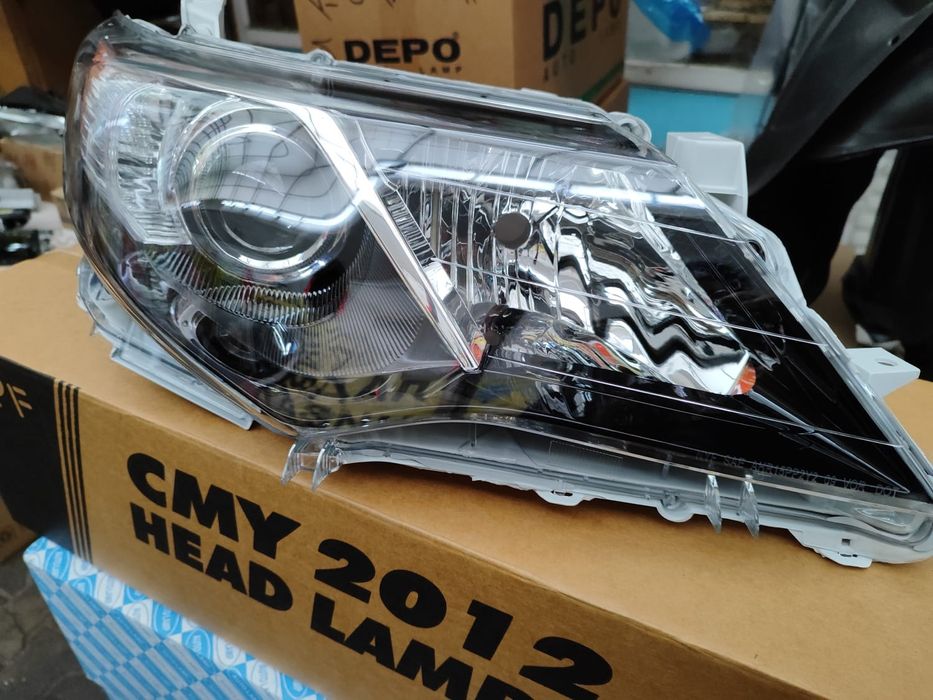 Камри 50 фара Америка SE