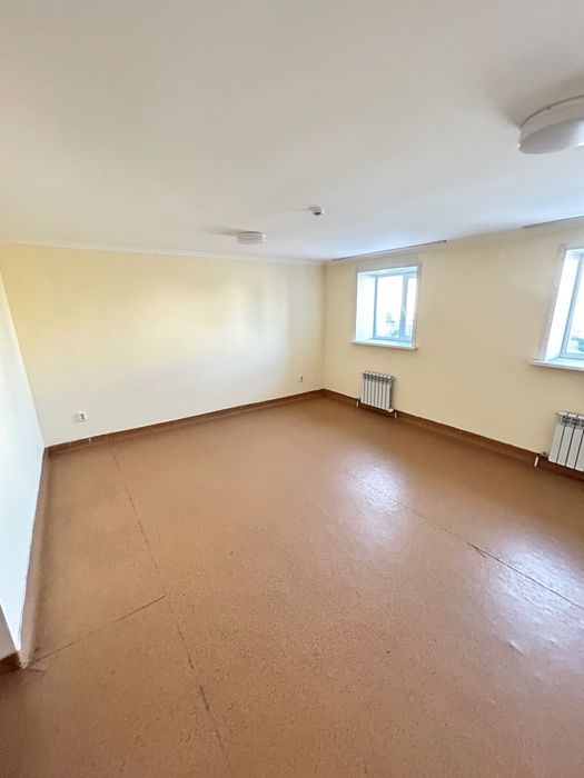 Офис для представительства компании 300 кв.м.