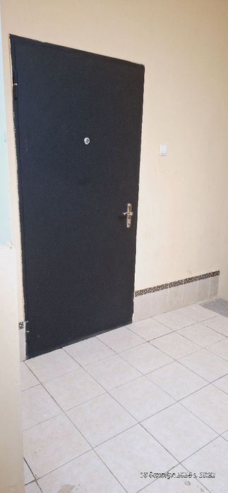 Дверь металическая почти новая