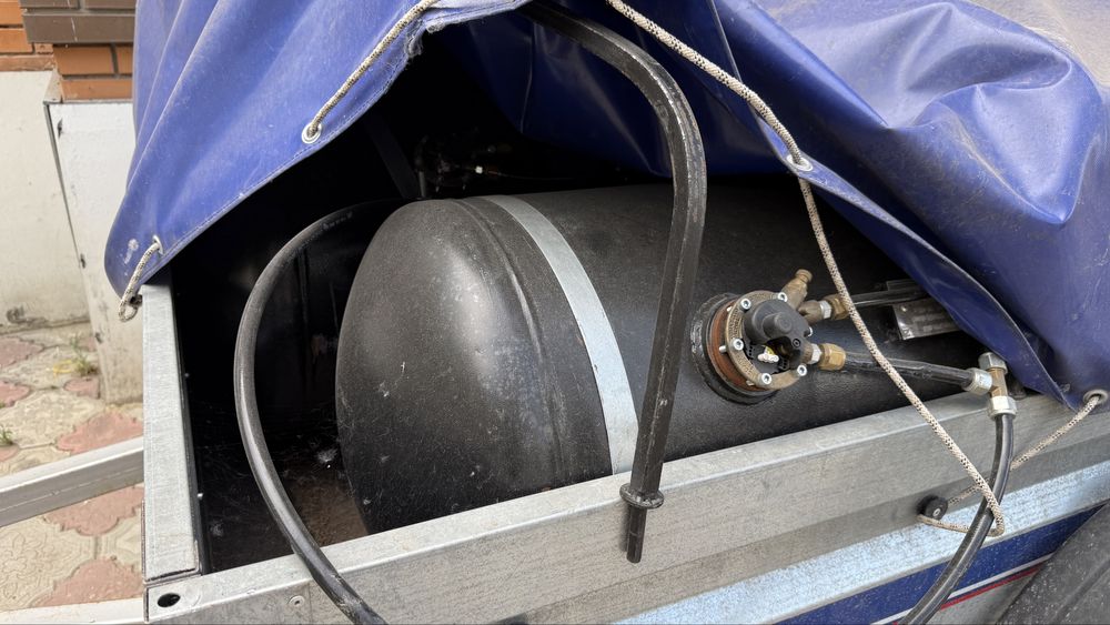 Продам газовое отопление Hubert