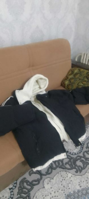 Куртка оверсайс янгидай турибди.